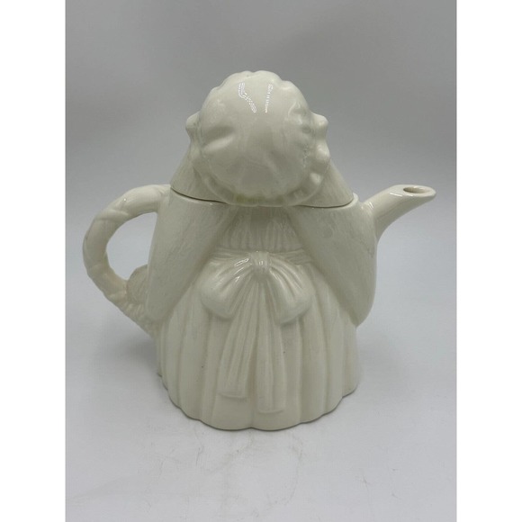 Vtg Bunny Rabbit Teapot White Ceramic Lid 9" Signed Collectible Cottage Core - Picture 3 of 10